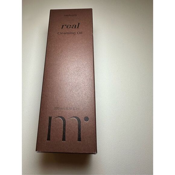 Molvany Real Cleansing Oil 200ml - Picture 1 of 7